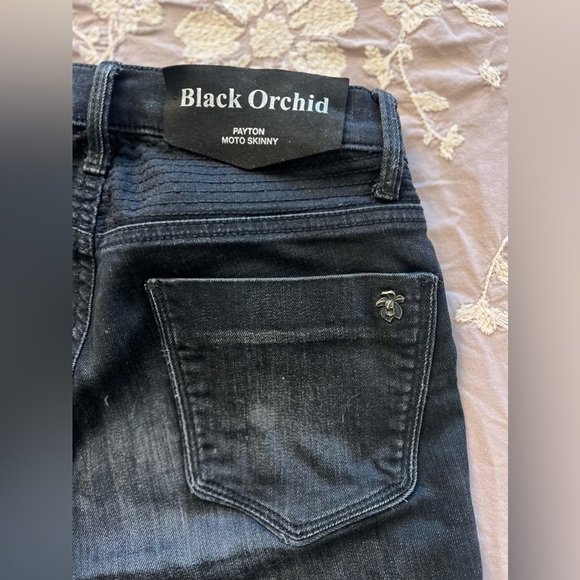 Black Orchid Denim Black Skinny Jeans - Picture 6 of 7